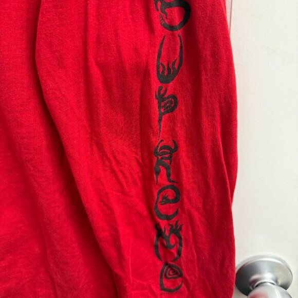 SUPREME CLAYTON PATTERSON Size Small KAWS CHALK LOGO TEE Red. - Picture 5 of 5